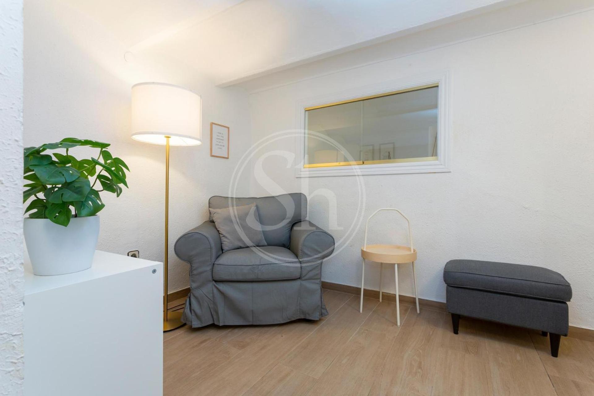 Practico Apartamento Cerca De Estacion De Sants Barcellona Esterno foto