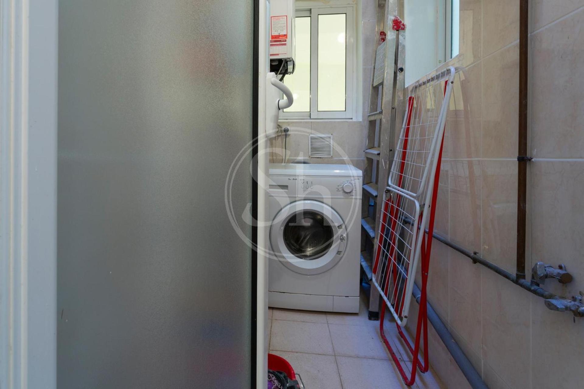 Practico Apartamento Cerca De Estacion De Sants Barcellona Esterno foto